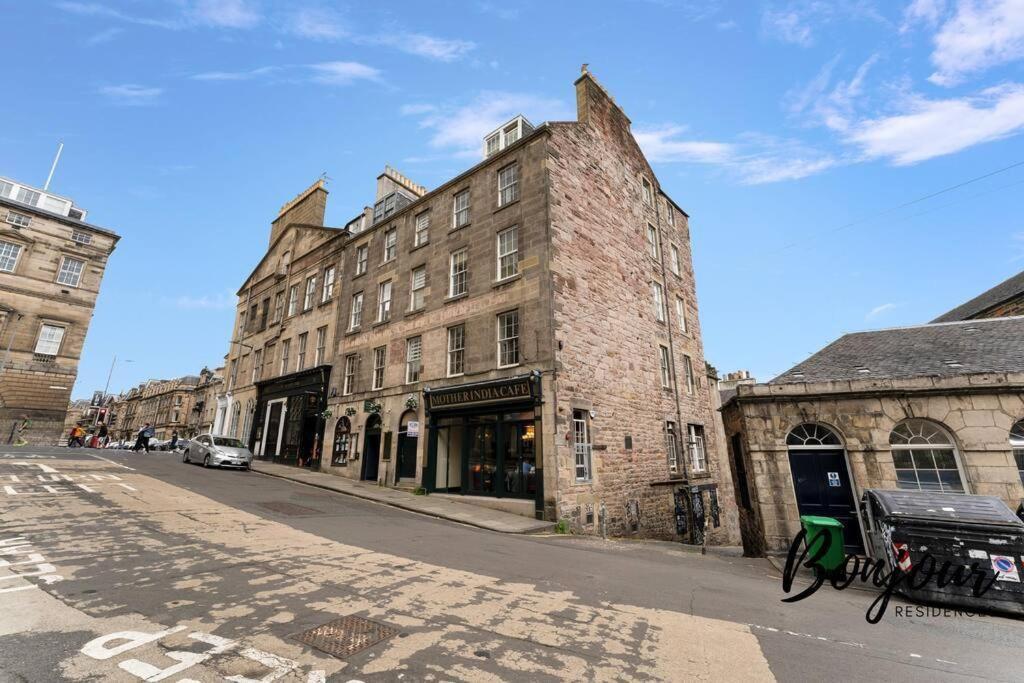 Monge Suite Old Town 2Br-1Ba, Near Royal Mile By Bonjour Residences Единбург Екстериор снимка